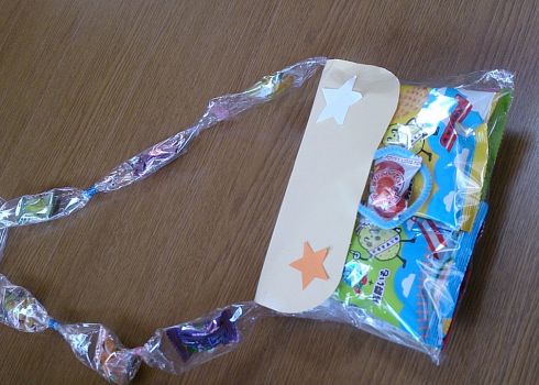 防災お菓子ポシェット作り教室