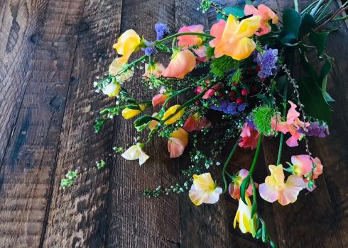 フラワーアレンジメント『新しい春を先取るブーケアレンジメント』